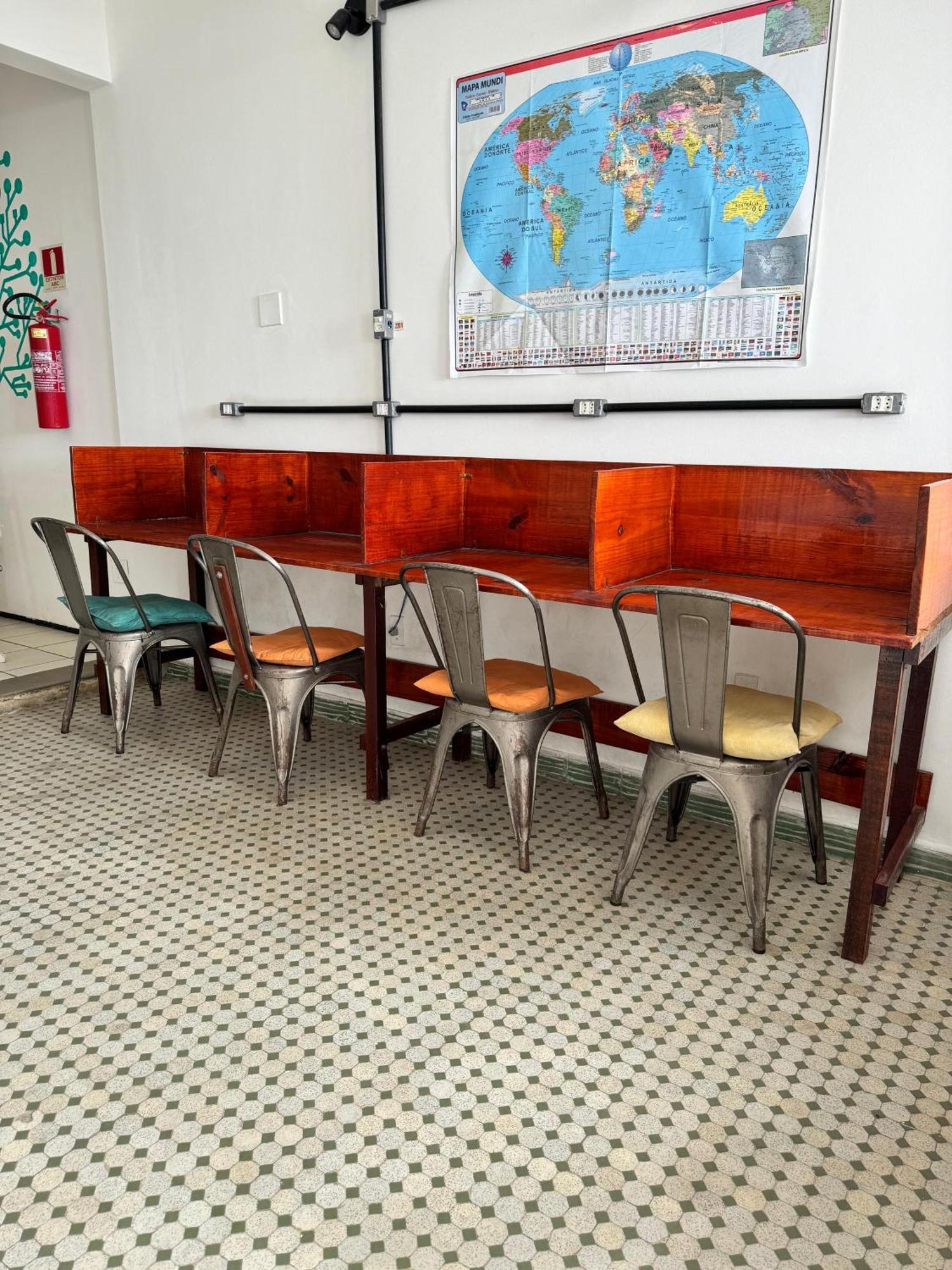 Albergaria Hostel ฟอร์ตาเลซา ภายนอก รูปภาพ