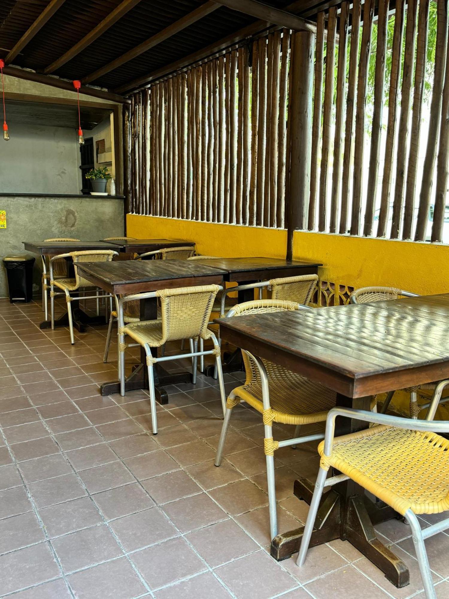 Albergaria Hostel ฟอร์ตาเลซา ภายนอก รูปภาพ